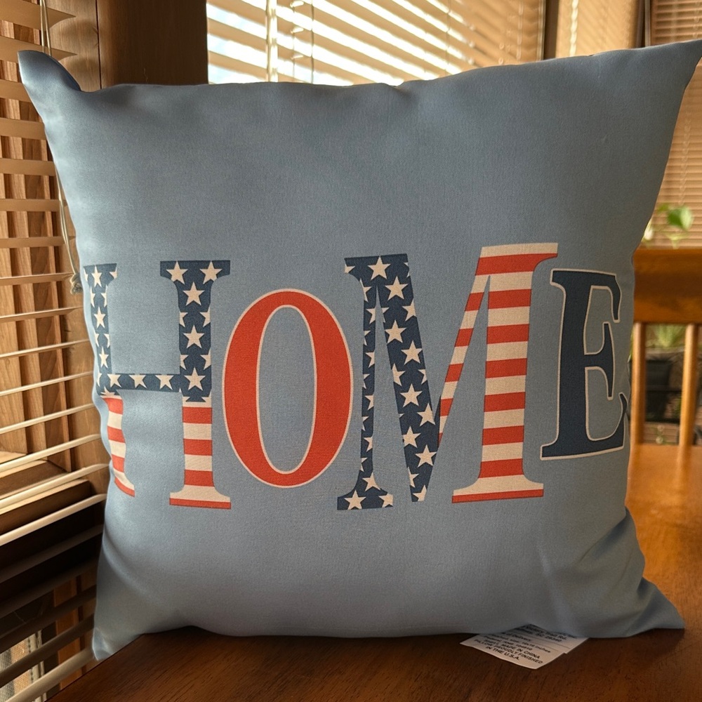 Patriotic "HOME" Accent Pillow - Stars & Stripes NWOT 16x16